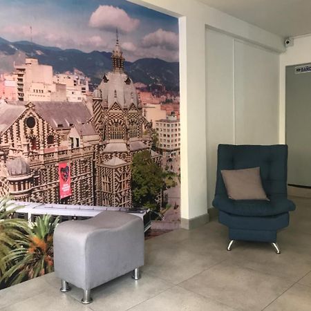 מדיין Hotel Alcazar מראה חיצוני תמונה