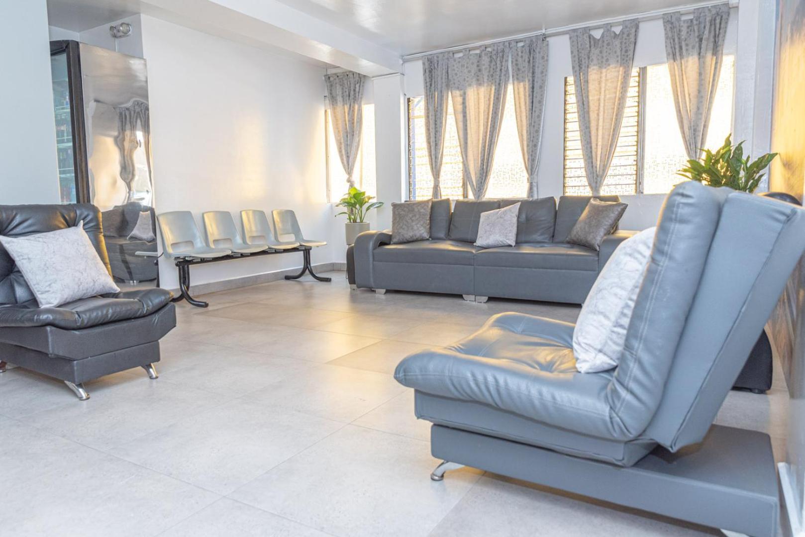 מדיין Hotel Alcazar מראה חיצוני תמונה